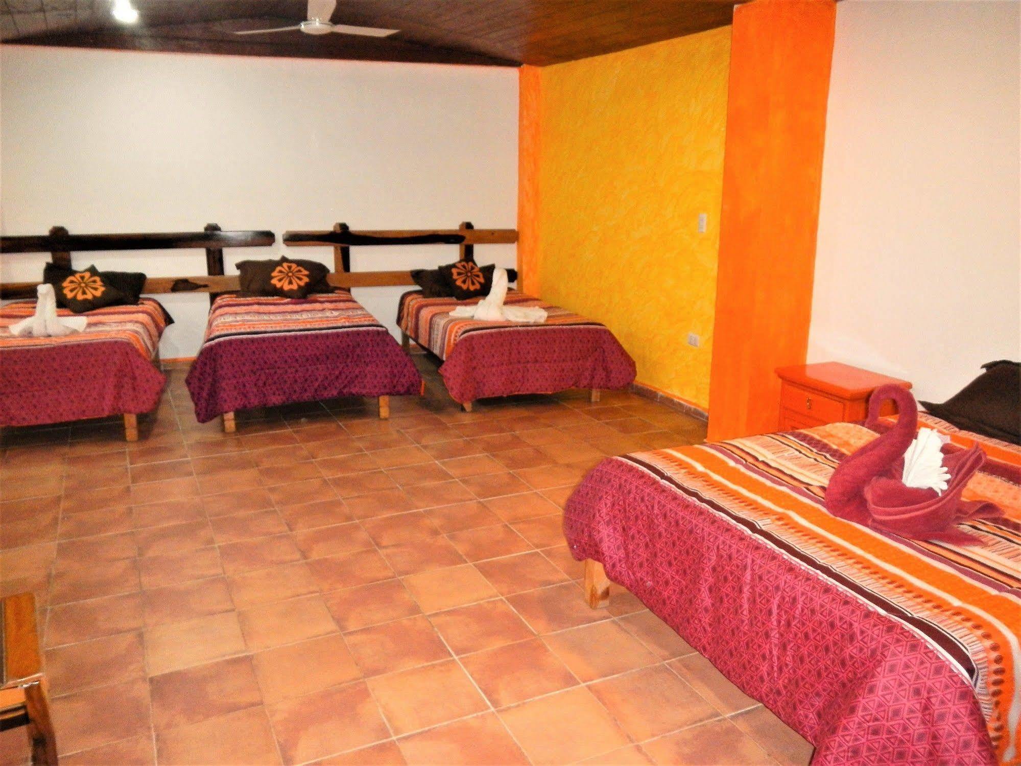 Hotel El Hormiguero Playa del Carmen Bagian luar foto