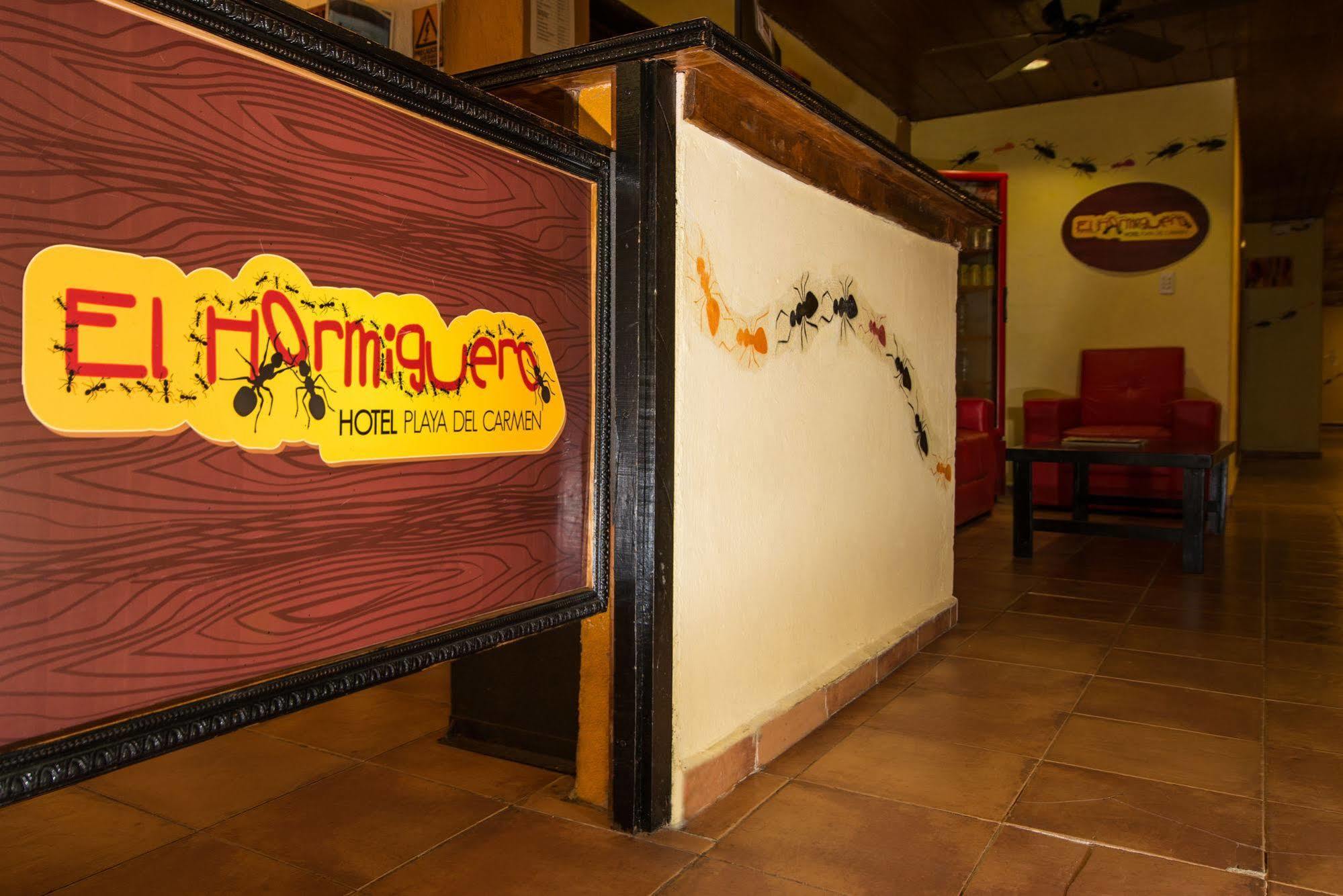 Hotel El Hormiguero Playa del Carmen Bagian luar foto